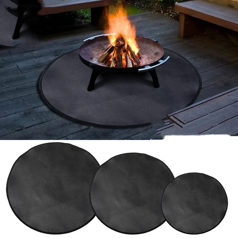 CampGlut Feuerfeste Matte aus flüssigem Silikon, schwarz und rund.