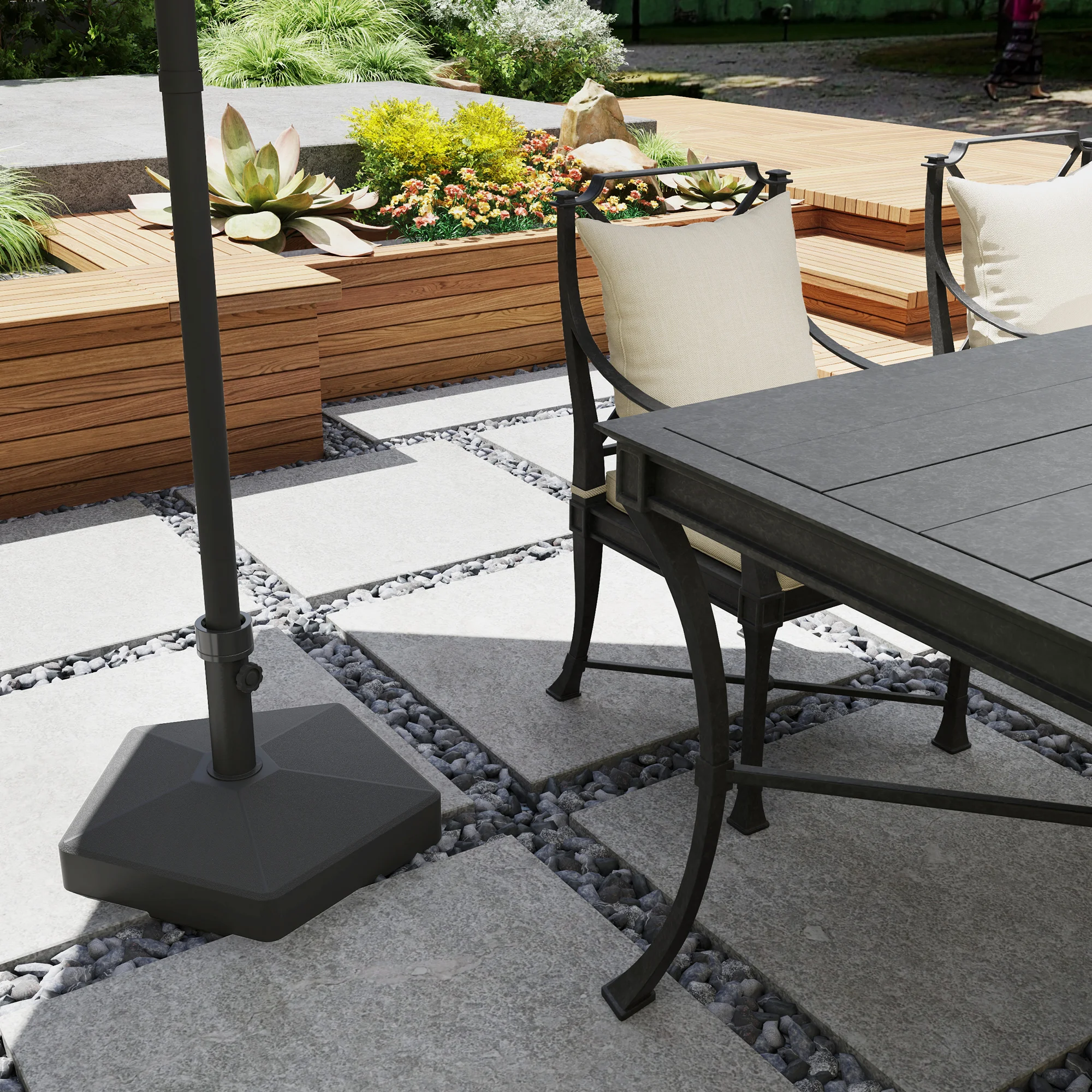 CampGlut Schirmständer im Garten neben Terrasse platziert.