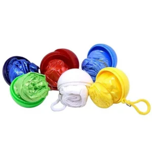 CampGlut Zwei bunte Bälle für Outdoor-Spiele.