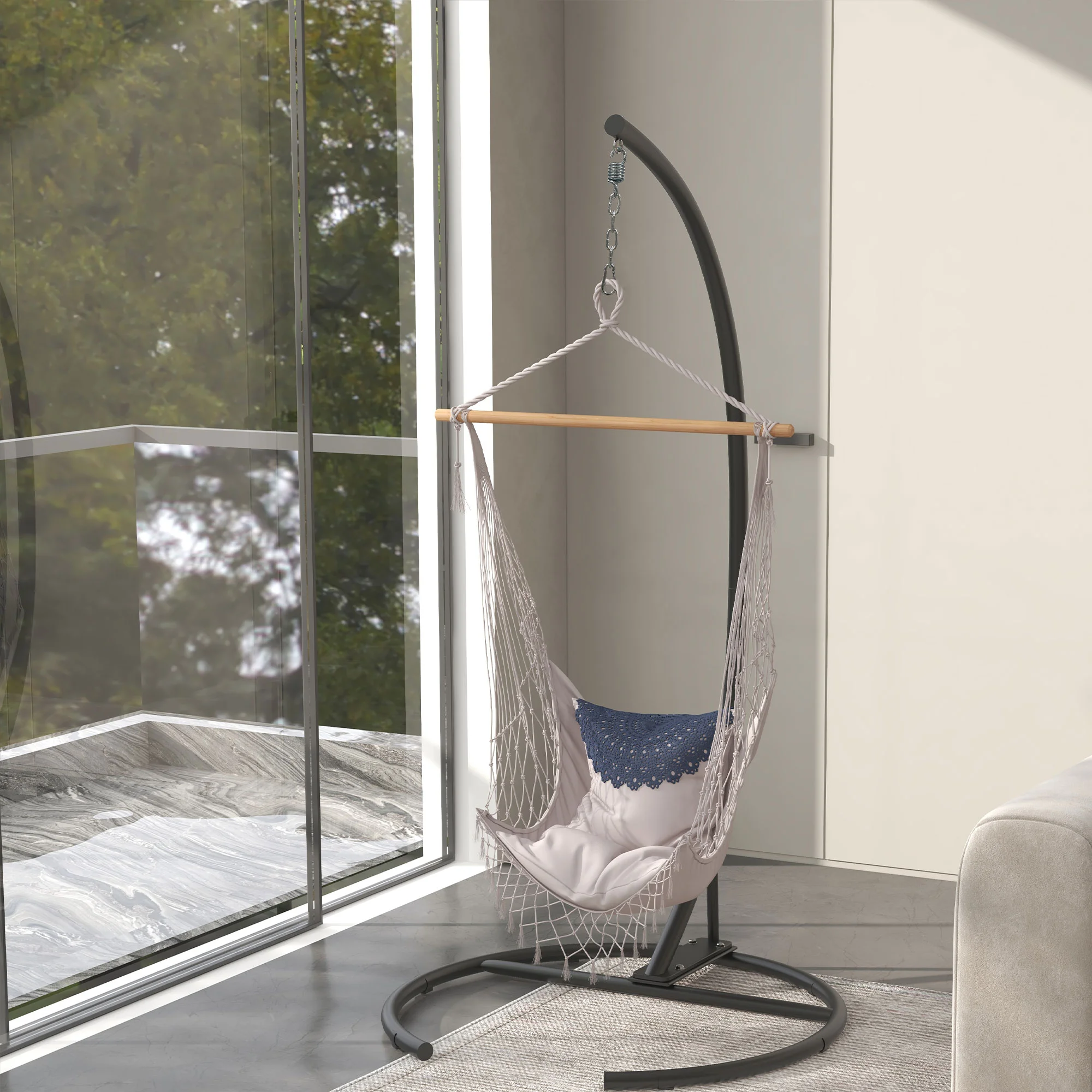 CampGlut Hammock Chair Stand im Outdoor-Einsatz.