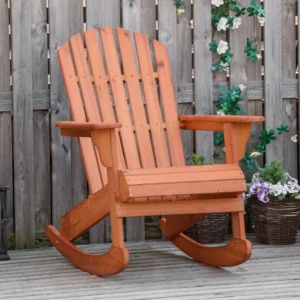CampGlut Adirondack Schaukelstuhl aus Teakholz mit Fächerrücken.