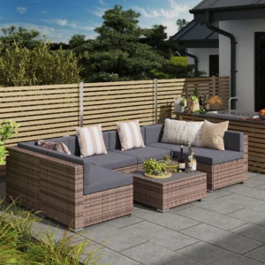 Modernes Rattan-Patioset, 7-teiliges Outdoor-Korbsofa-Set mit Polstern für Fa...