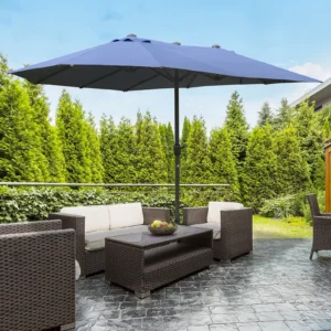 CampGlut doppelseitiger Terrassenschirm in Dunkelblau für Schatten.